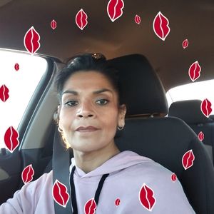 Meet your Posher, Becky